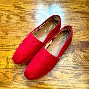 Toms Women’s Alpargatas Size 10 Red